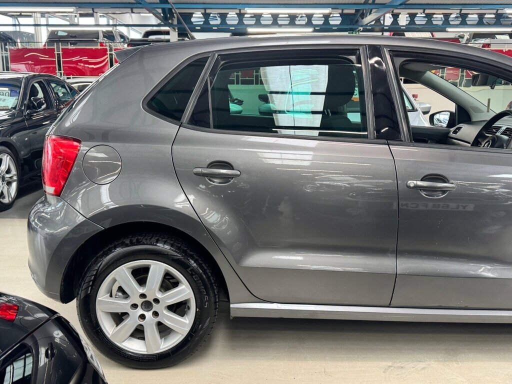 Volkswagen Polo Hatchback Black #14