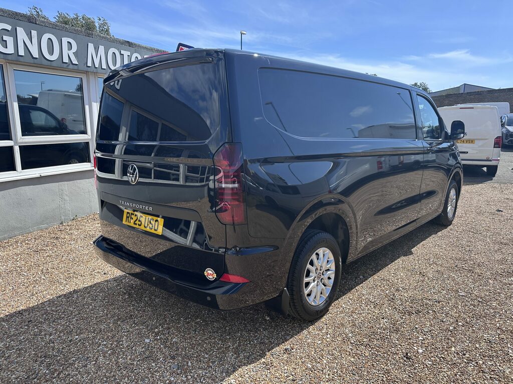 Volkswagen Transporter Transporter Panel Van 2.0 Tdi 150 Commerce Pro Van Grey #15