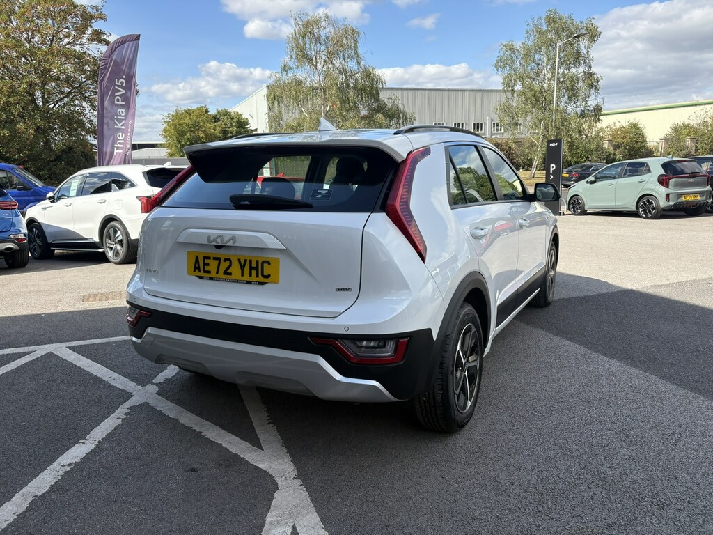 Kia Niro 1.6 Gdi Hev 2 AE72YHC White #3
