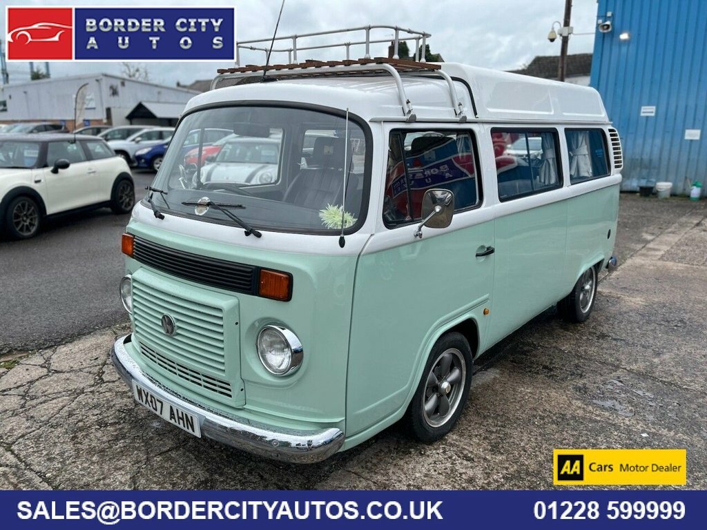 Volkswagen Campervan Estate White