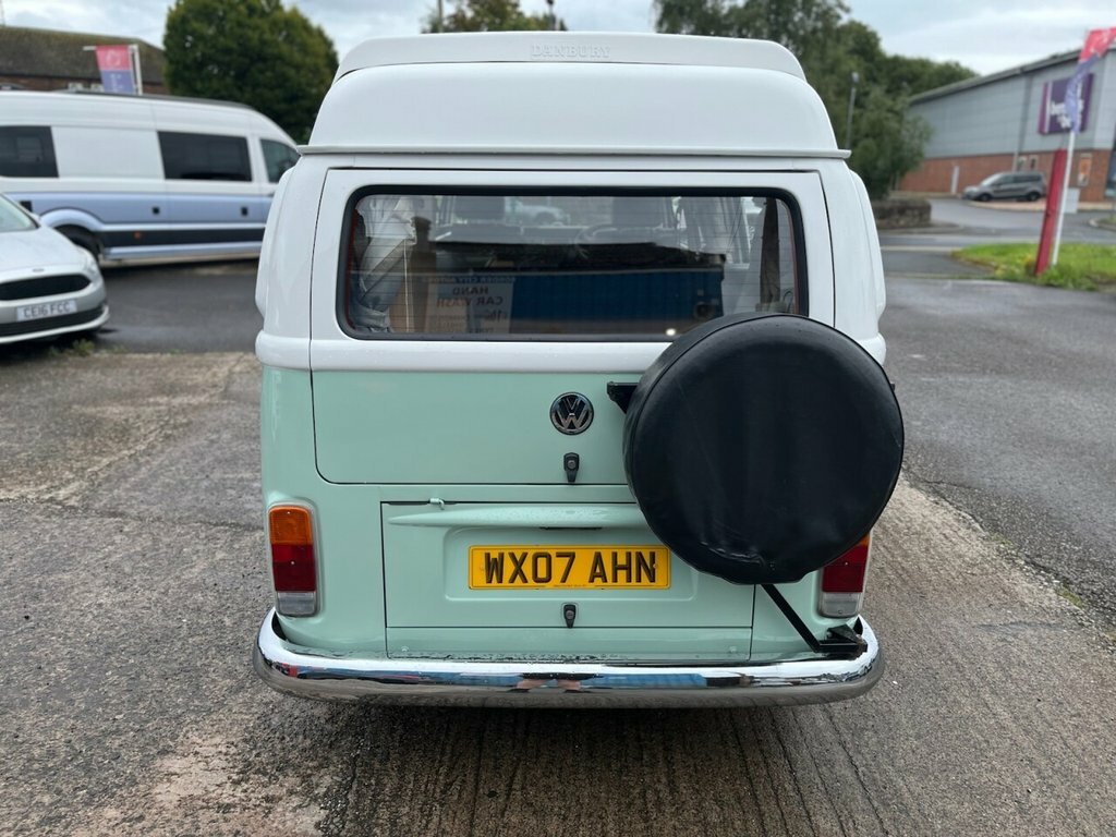 Volkswagen Campervan Estate White #5