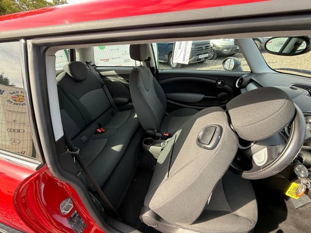 Mini Hatch 1.6 Cooper Steptronic Euro 4 White #19