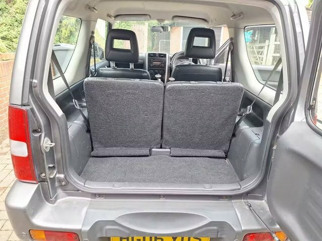 Suzuki Jimny 1.3 Jlx Suv 184 G Km 83 Bhp Grey #5