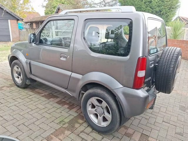 Suzuki Jimny 1.3 Jlx Suv 184 G Km 83 Bhp Grey #3