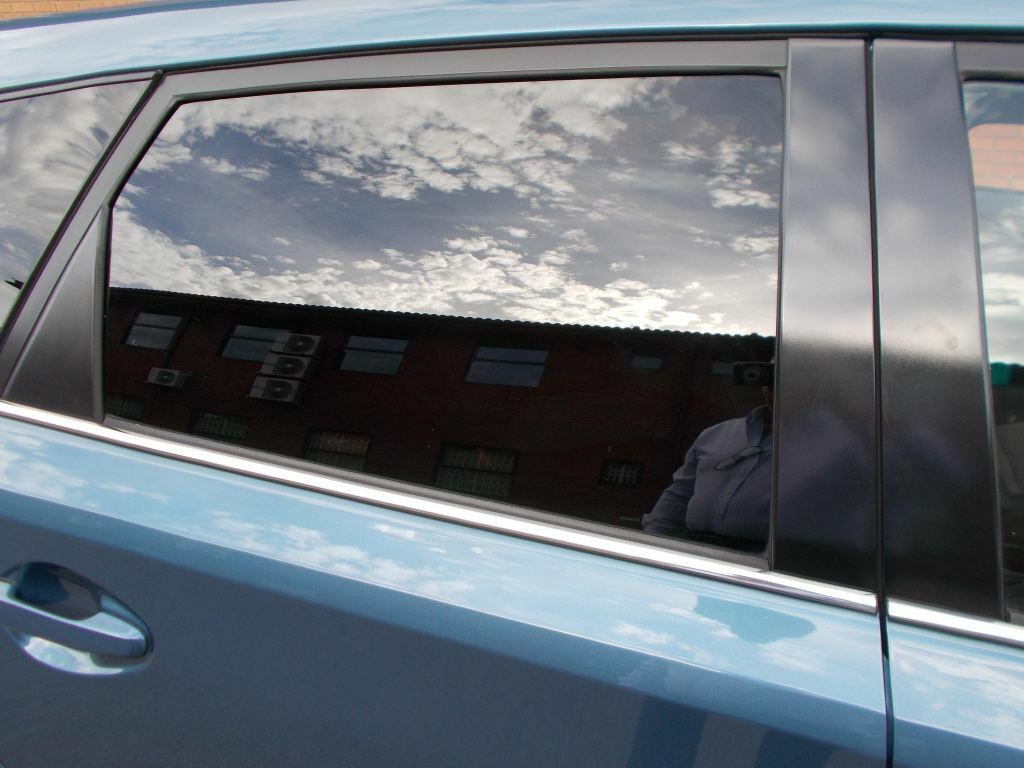 Toyota Auris Toyota Auris 1.8 Vvt-h Excel Hatchback Blue #2
