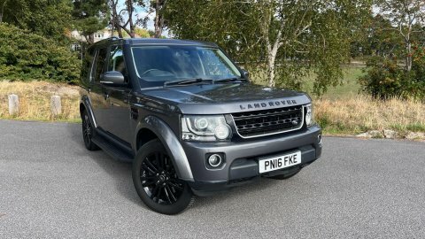 Land Rover Discovery Se Tech White #5