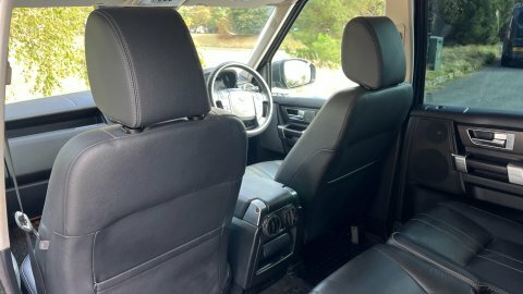 Land Rover Discovery Se Tech White #10