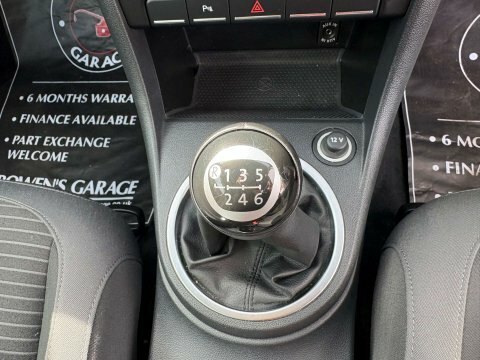 Volkswagen Beetle 1.6 Tdi Bluemotion Tech Red #44