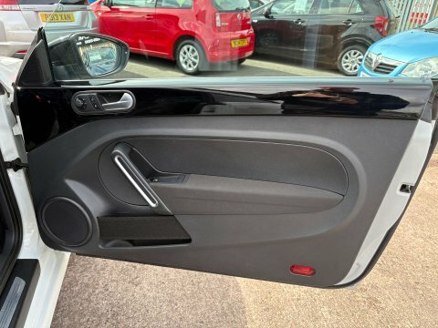 Volkswagen Beetle 1.6 Tdi Bluemotion Tech Red #51