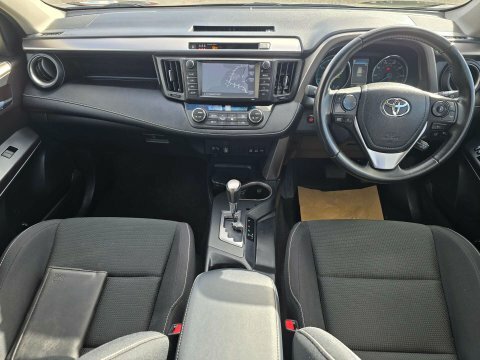 Toyota Rav 4 Suv #7