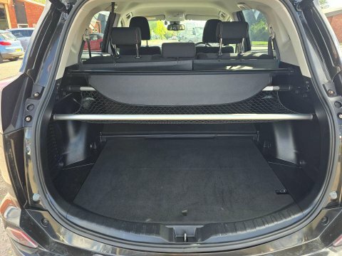 Toyota Rav 4 Suv #9