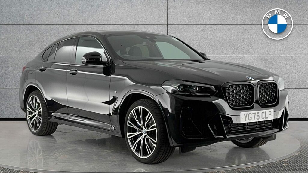 BMW X4 Sports Black