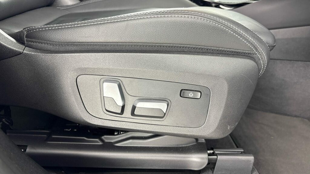 BMW iX3 M Sport Black #25