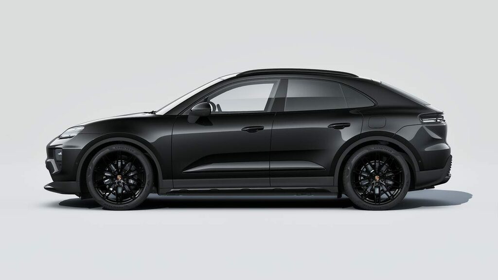 Porsche Macan Electric Black #2