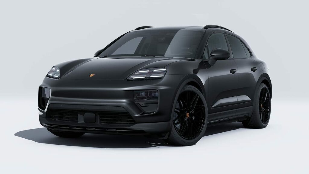 Porsche Macan Electric Black