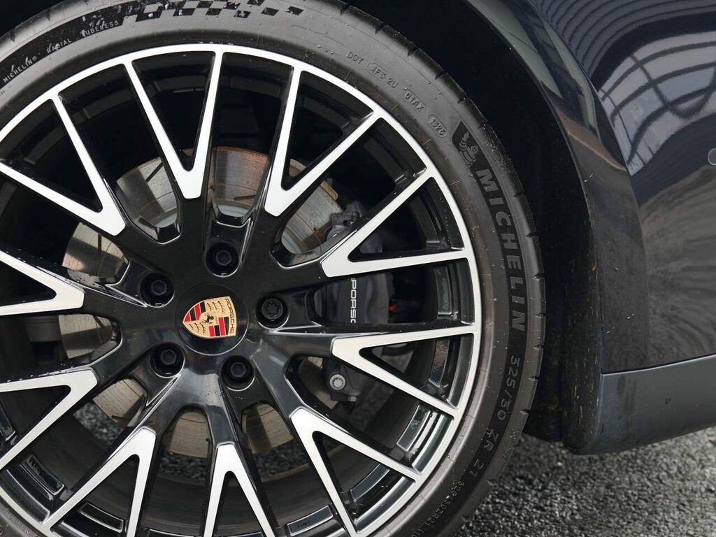 Porsche Panamera 4S E-hybrid 2026 2026 Black #9