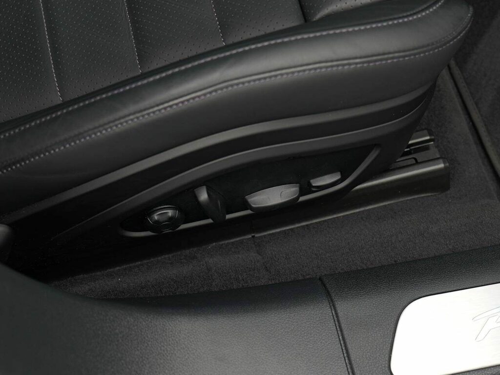 Porsche Panamera 4S E-hybrid 2026 2026 Black #36