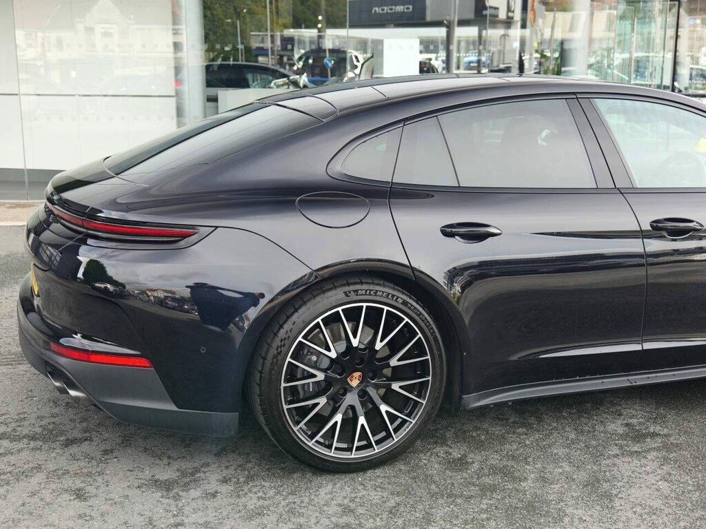 Porsche Panamera 4S E-hybrid 2026 2026 Black #18