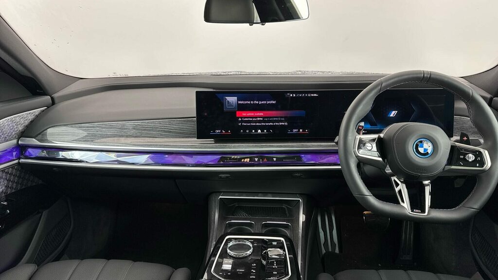 BMW 7 Series Saloon Blue #4