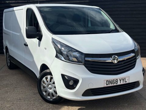 Vauxhall Vivaro 1.6 Vivaro 2900 DN68YYL White