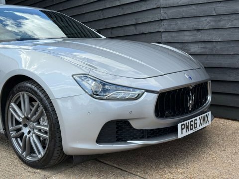 Maserati Ghibli Automatic Black #8