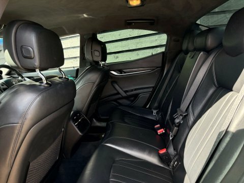 Maserati Ghibli Automatic Black #46