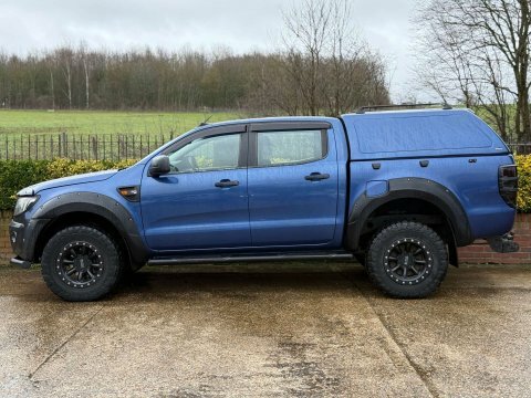 Ford Ranger 2.2 Xlt 4X4 Dcb Tdci 148 Bhp Silver #36