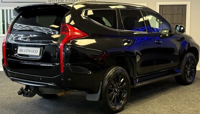 Mitsubishi Shogun Sport Di-d 4 Black #4