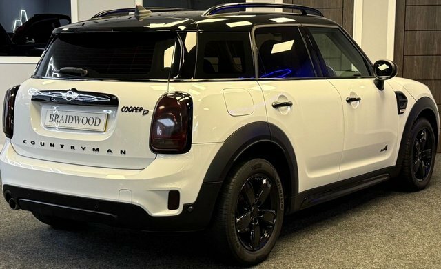 Mini Countryman Suv White #6