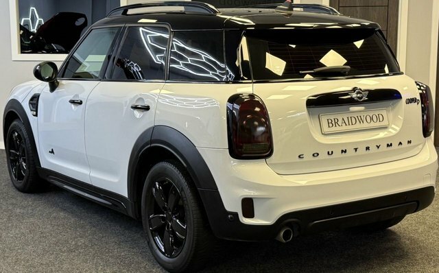 Mini Countryman Suv White #4