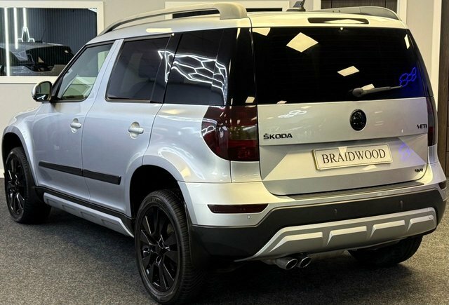 Skoda Yeti Suv Silver #3