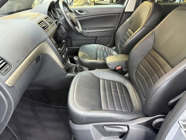 Skoda Yeti Suv Blue #16