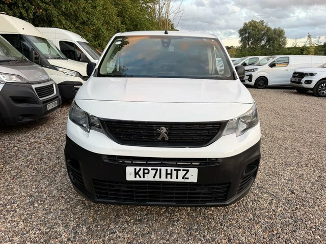Peugeot Partner Bluehdi 1000 S Premium White #2