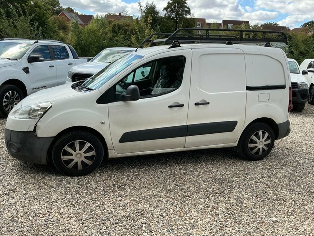 Peugeot Partner Hdi 850 S Panel White #4