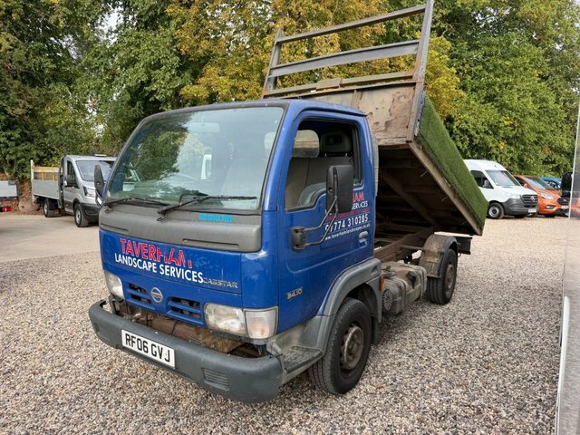 Nissan NT400 34.10 Tipper No Blue #3