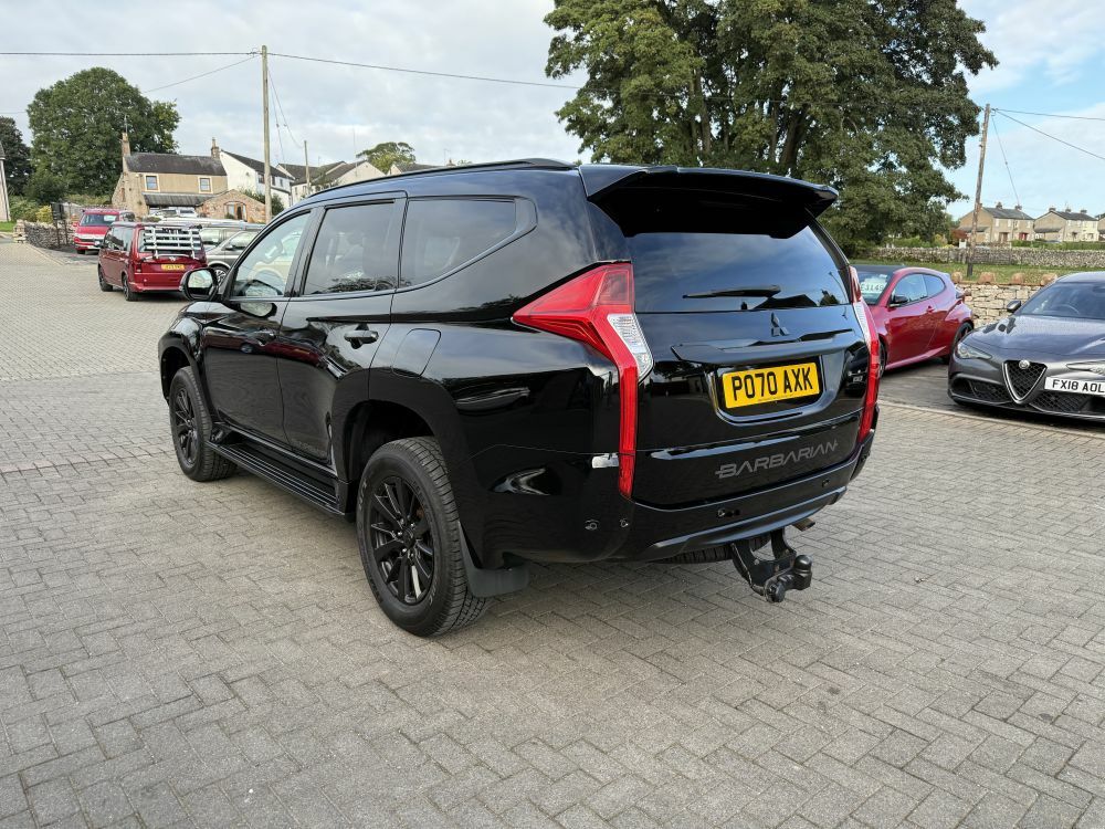 Mitsubishi Shogun Sport 2.4D 4 4Wd Black #4
