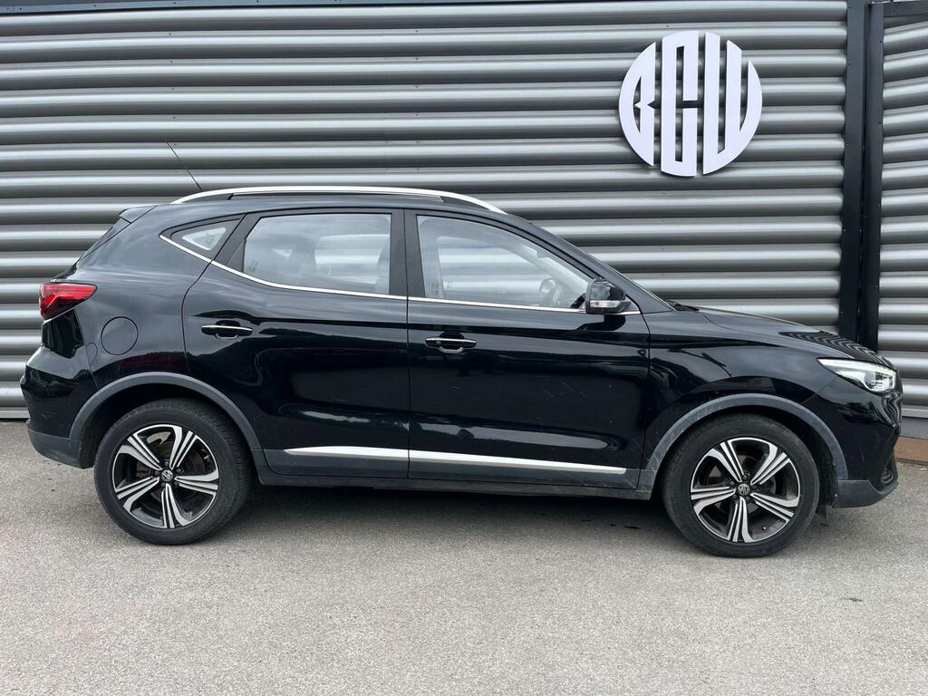MG ZS Excite Black #2