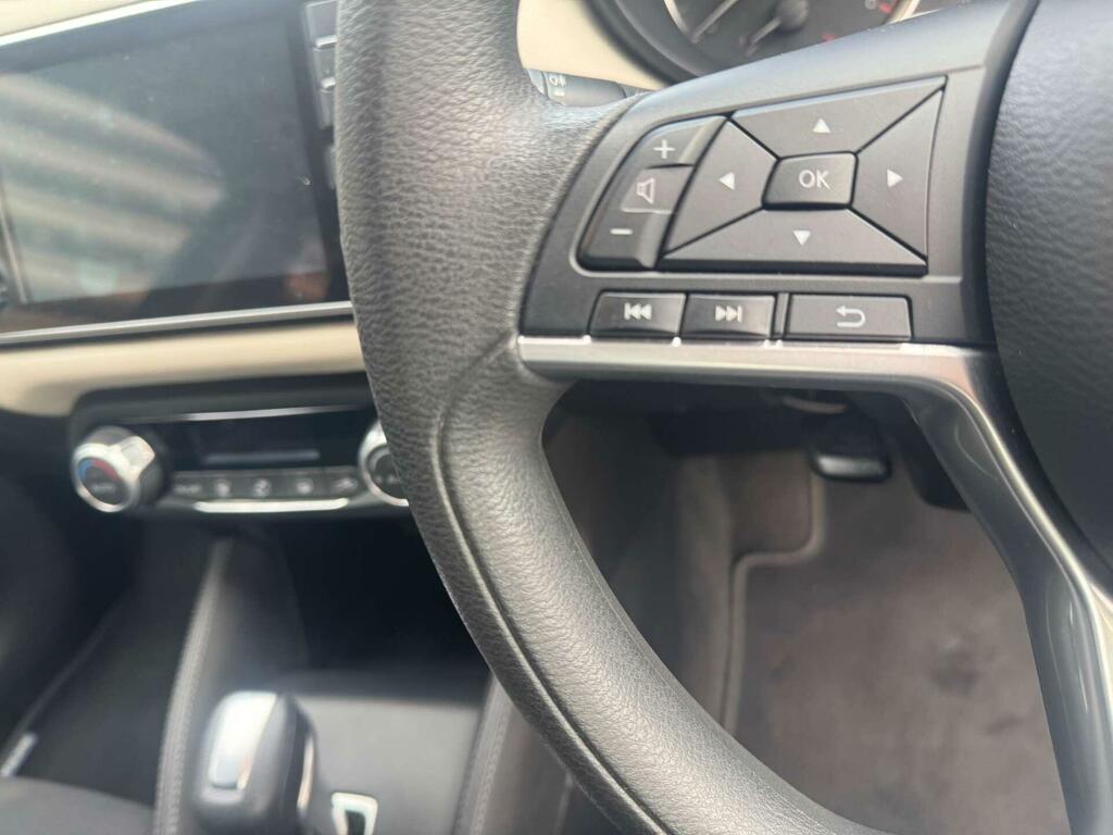 Nissan Micra Acenta Silver #37
