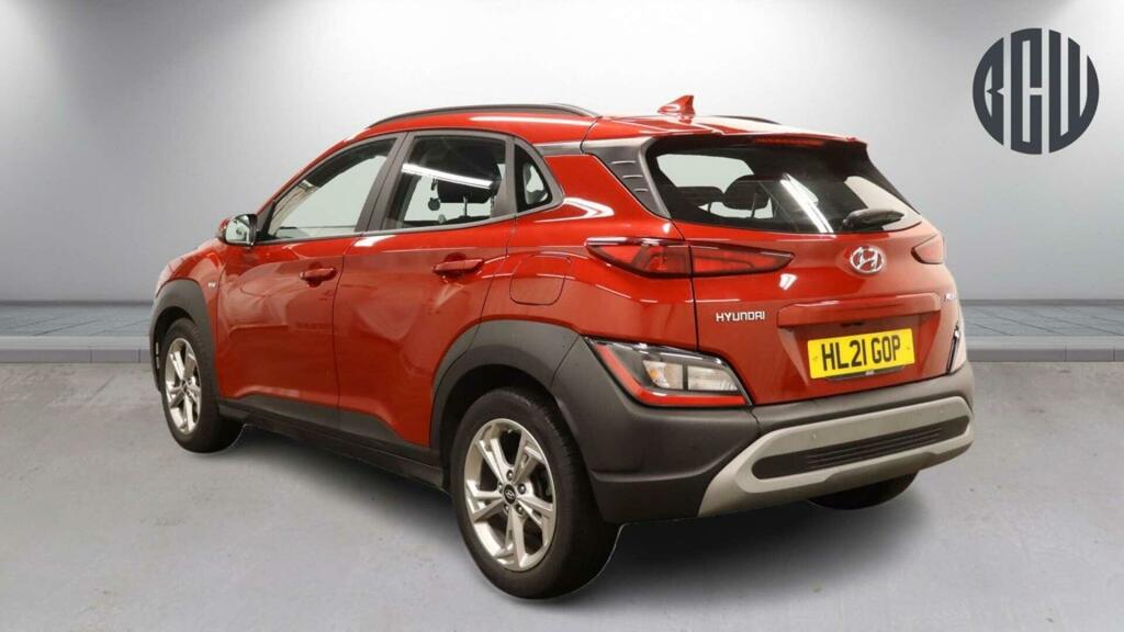 Hyundai Kona Se Connect Red #3