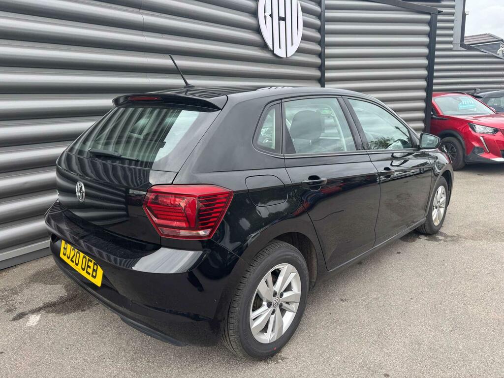 Volkswagen Polo Match Evo Red #3