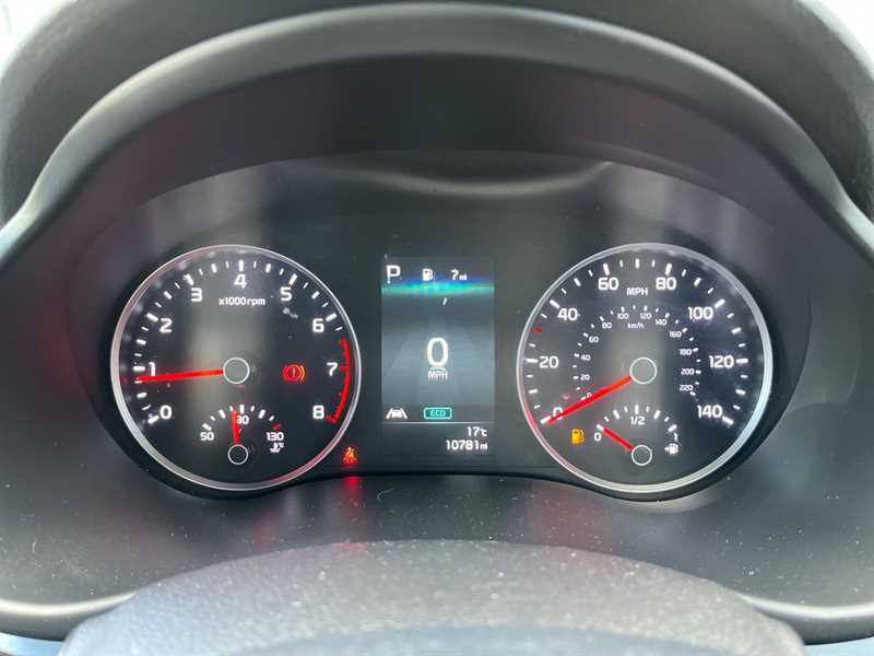 Kia RIO 1.0 T Gdi 2 Dct Black #5