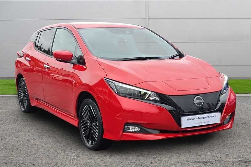 Nissan Leaf 160Kw E Tekna 59Kwh Red