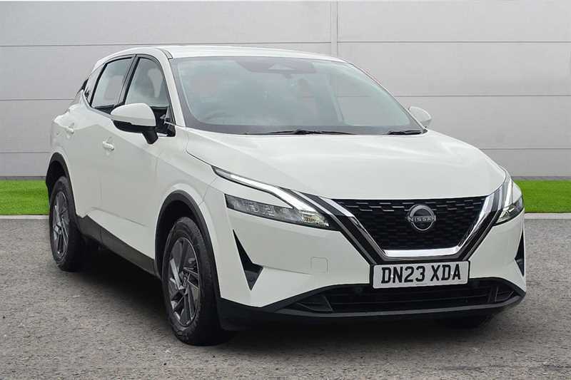 Nissan Qashqai 1.3 Dig-t Mh 158 Acenta Premium Xtronic White