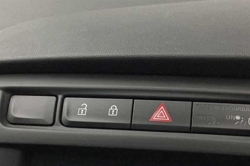 Vauxhall Zafira Design Black #26