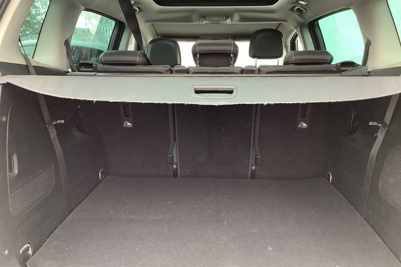 Vauxhall Zafira Design Black #12