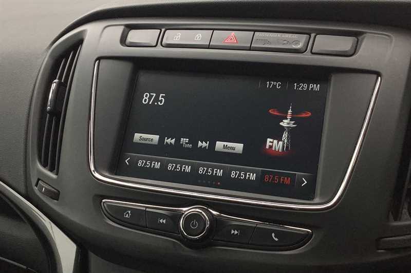 Vauxhall Zafira 2.0 Cdti Elite Nav White #3