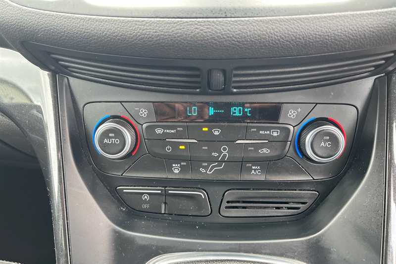 Ford Kuga 1.5 Ecoboost Titanium Edition 2Wd FH19VEL Blue #3