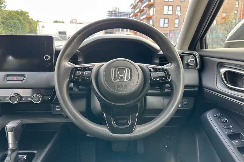 Honda Hr-V 1.5 Ehev Elegance Cvt SXZ7037 White #2