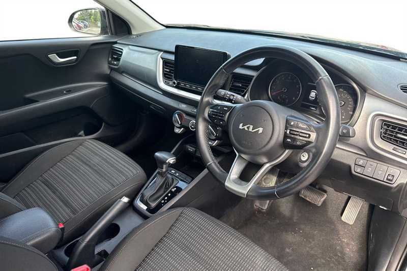 Kia Stonic 1.0T Gdi 99 2 Dct MT23DFG Black #2