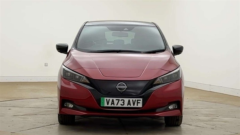 Nissan Leaf 110Kw Tekna 39Kwh Red #6